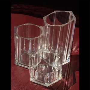 Makeup brush holder organizer